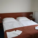 Hotel Fonix 4*
