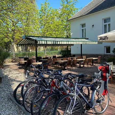 Отель Fonix Балатонфёльдвар