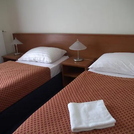 Fonix Ξενοδοχείο 4*