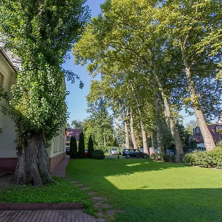 Отель Fonix 4*