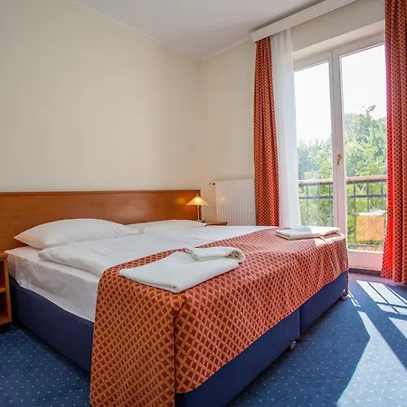 Hotel Fonix 4*