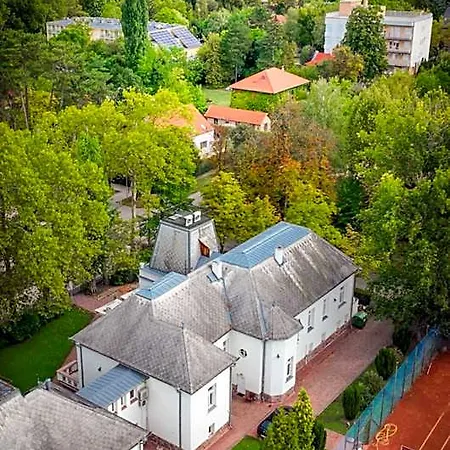 Szálloda Főnix
