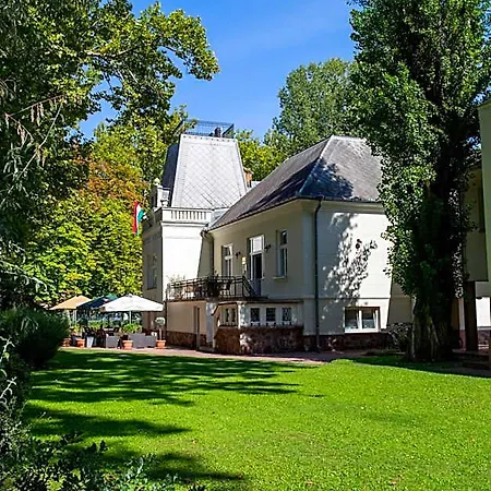Fonix 4* Balatonföldvár