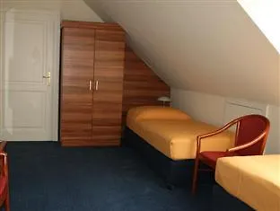 Szálloda Főnix 4*